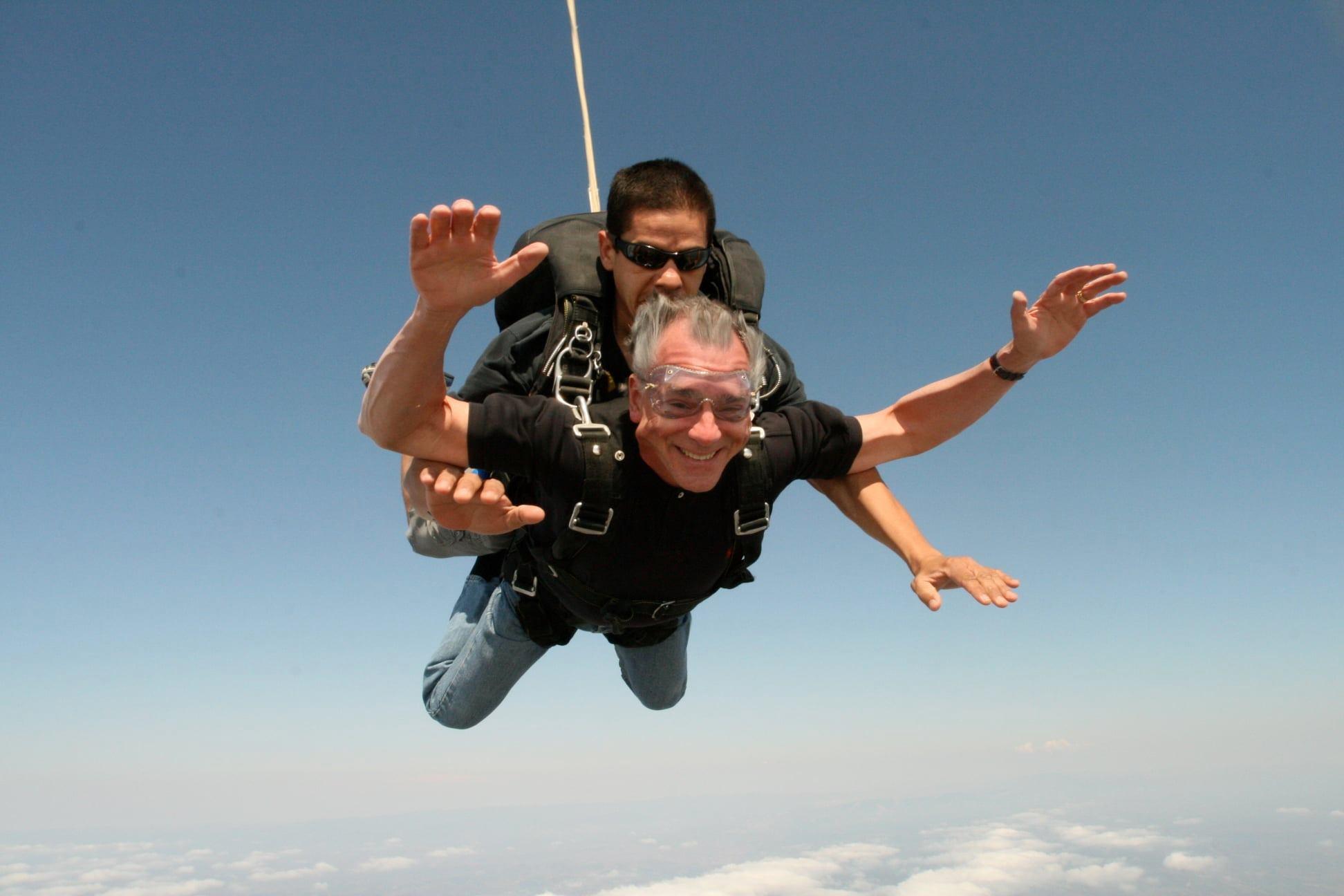 Jim Cathcart skydiving